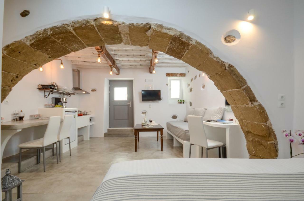 Venetian Suites Naxos City Εξωτερικό φωτογραφία